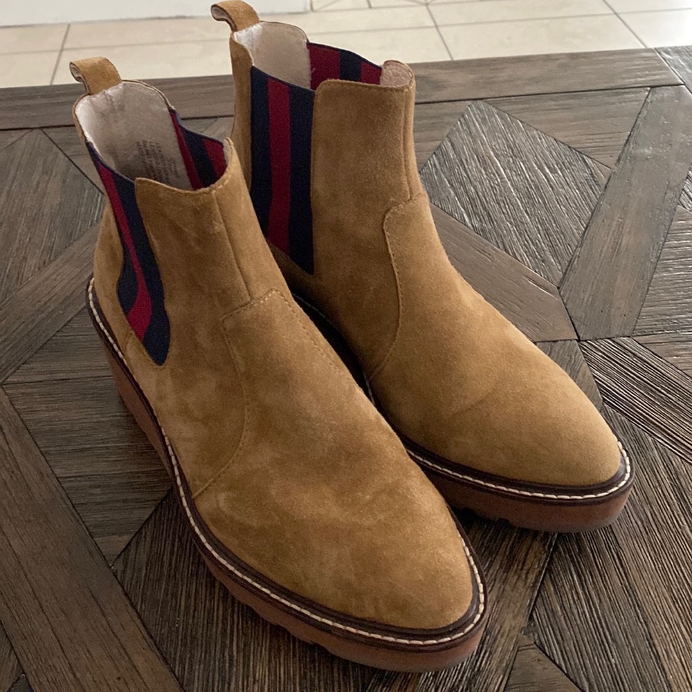 Cecelia New York Slip On Low Wedge Gemma boots Sz 7.5